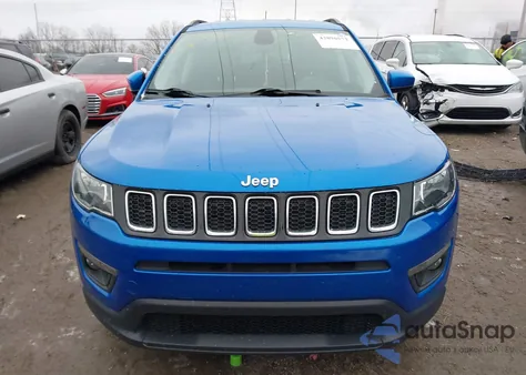 2018 Jeep Compass Latitude Fwd из США, поврежденный, VIN 3C4NJCBB1JT193833